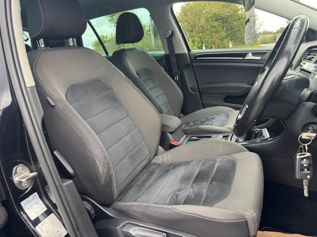 Used Volkswagen Golf 2014 for sale - 76092181: Photo 14