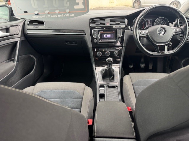 Used Volkswagen Golf 2014 for sale - 76092181: Photo 16