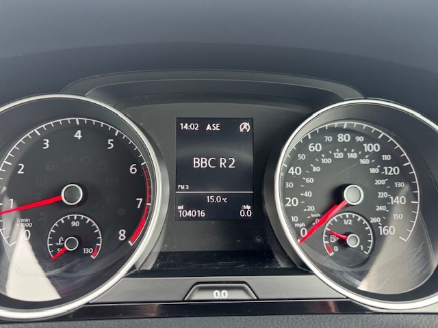 Used Volkswagen Golf 2014 for sale - 76092181: Photo 3