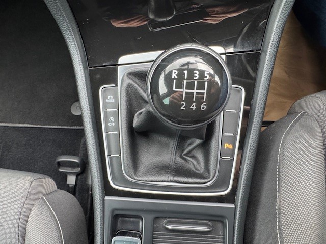 Used Volkswagen Golf 2014 for sale - 76092181: Photo 6