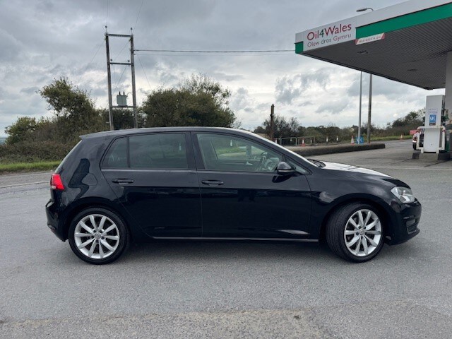 Used Volkswagen Golf 2014 for sale - 76092181: Photo 9