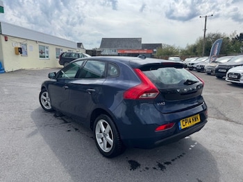 Used Volvo V40 2014 for sale - 78302741: Photo