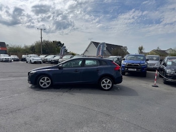 Used Volvo V40 2014 for sale - 78302741: Photo