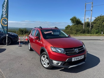 Used Dacia Sandero Stepway 2014 for sale - 76035916: Photo