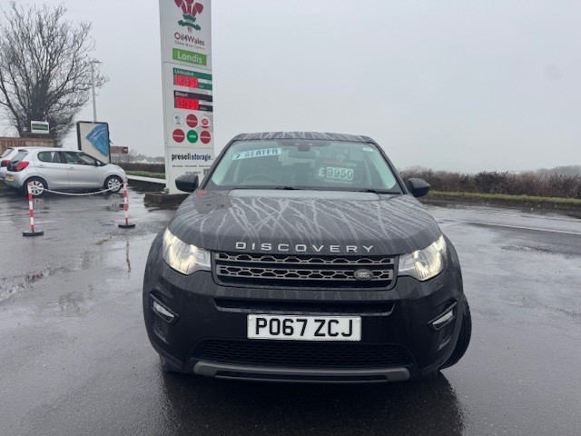 Used Land Rover Discovery Sport 2017 for sale - 77630983: Photo 3