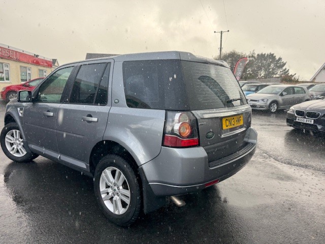 Used Land Rover Freelander 2013 for sale - 76318796: Photo 2