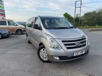 2017 (17) - 2.5 CRDi [136] SE EIGHT SEATS 5dr