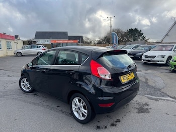 Used Ford Fiesta 2015 for sale - 77526450: Photo