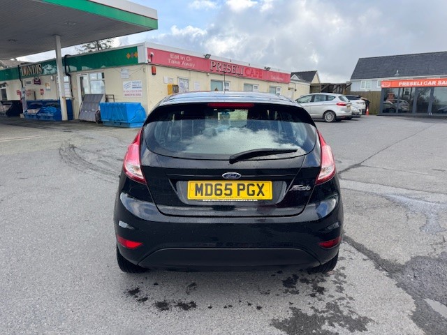 Used Ford Fiesta 2015 for sale - 77526450: Photo 4