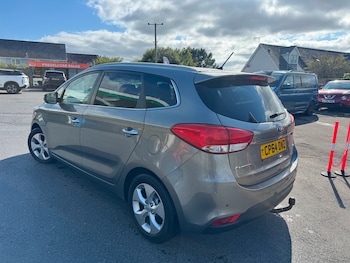 Used Kia Carens 2014 for sale - 79459887: Photo