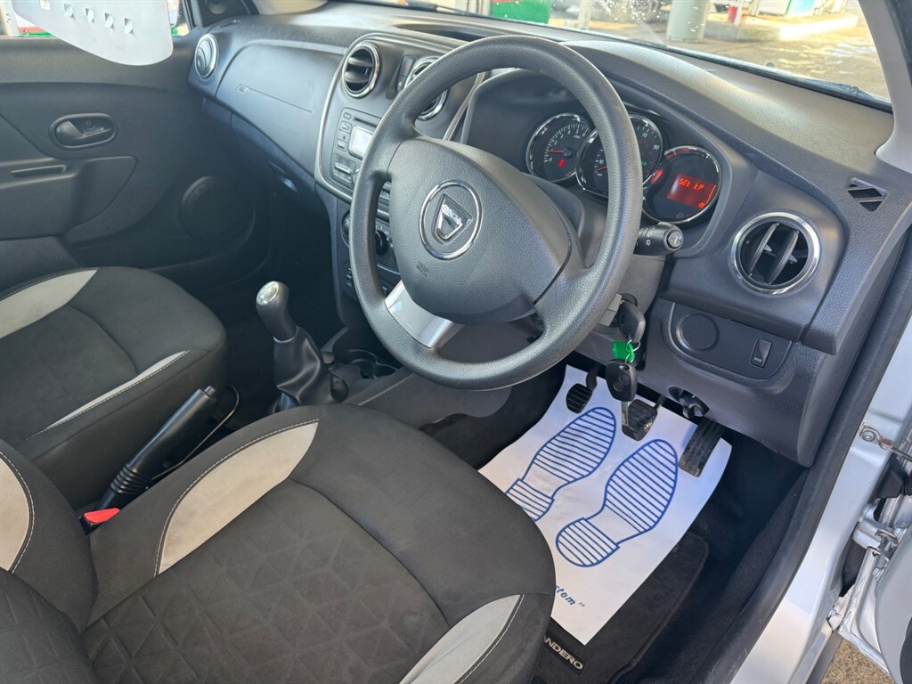 Used Dacia Sandero 2016 for sale - 77281368: Photo 12