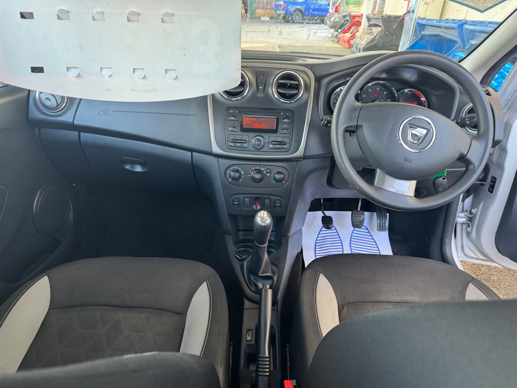 Used Dacia Sandero 2016 for sale - 77281368: Photo 13