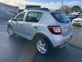 Used Dacia Sandero 2016 for sale - 77281368: Photo