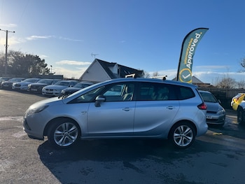 Used Vauxhall Zafira Tourer 2014 for sale - 77218947: Photo