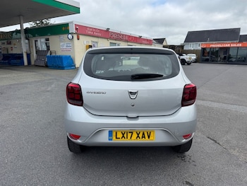Used Dacia Sandero 2017 for sale - 76035913: Photo