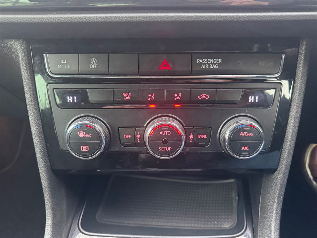 Used SEAT Leon 2017 for sale - 76825696: Photo 13