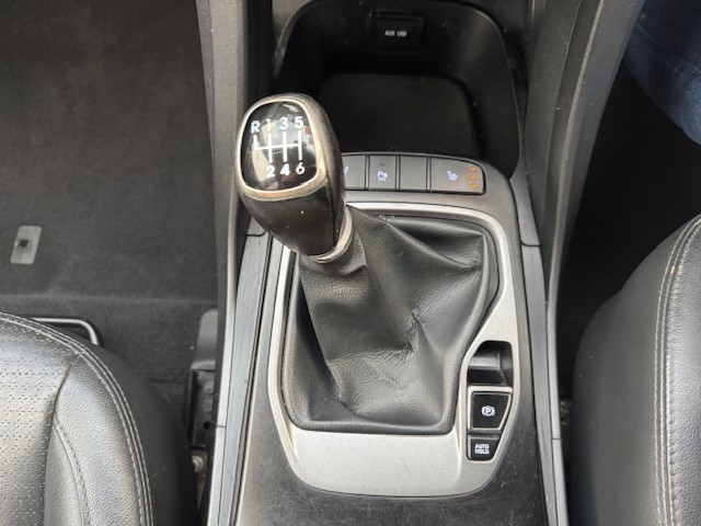 Used Hyundai Santa Fe 2014 for sale - 76442167: Photo 17