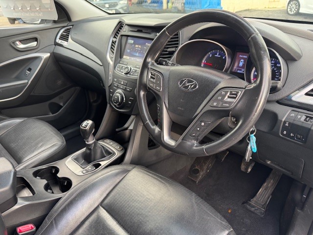 Used Hyundai Santa Fe 2014 for sale - 76442167: Photo 9