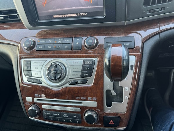 Used Nissan Elgrand 2021 for sale - 76035914: Photo 14