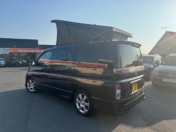 Used Nissan Elgrand 2021 for sale - 76035914: Photo 2