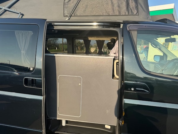 Used Nissan Elgrand 2021 for sale - 76035914: Photo 7