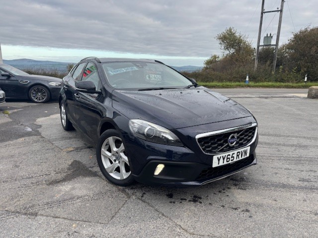 Used Volvo V40 2015 for sale - 76302529: Photo 5