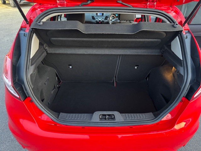 Used Ford Fiesta 2015 for sale - 77960135: Photo 13