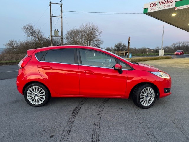 Used Ford Fiesta 2015 for sale - 77960135: Photo 4