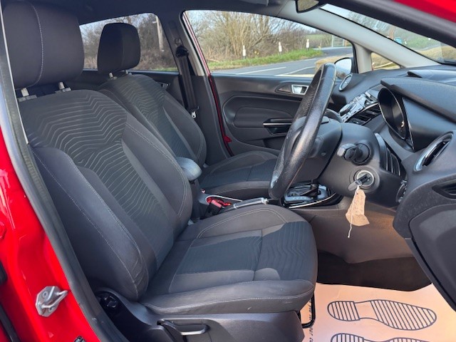 Used Ford Fiesta 2015 for sale - 77960135: Photo 9