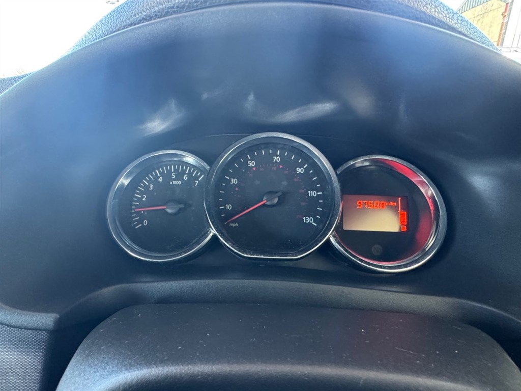 Used Dacia Sandero Stepway 2014 for sale - 77321474: Photo 11