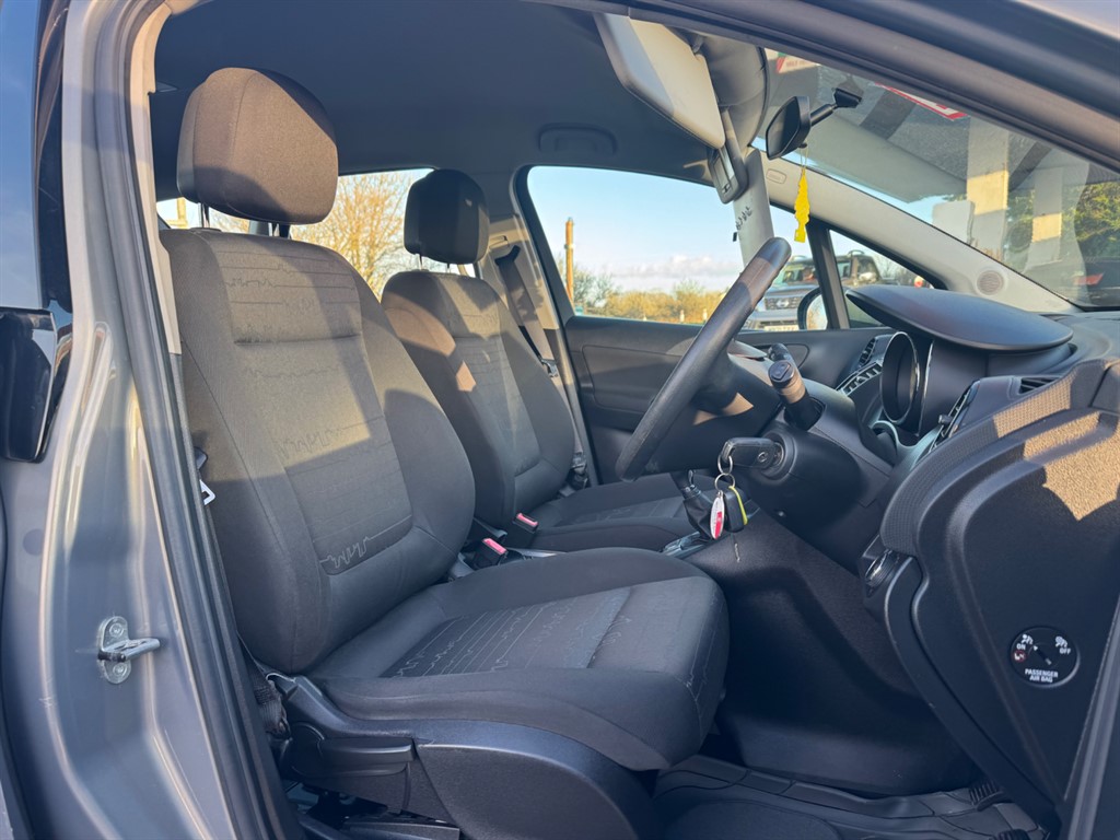 Used Vauxhall Meriva 2013 for sale - 77321467: Photo 10