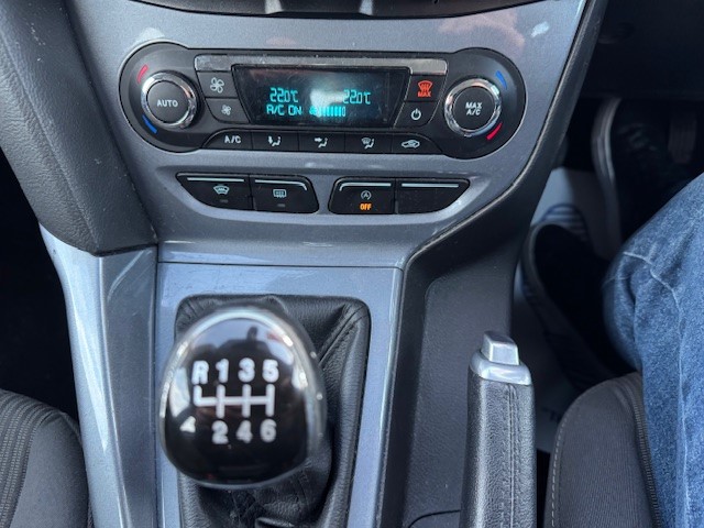 Used Ford Focus 2014 for sale - 77785230: Photo 14