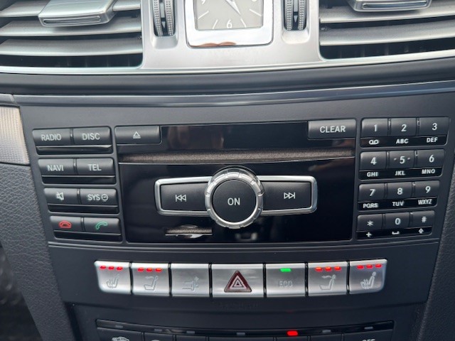 Used Mercedes-Benz E Class 2013 for sale - 76311417: Photo 12