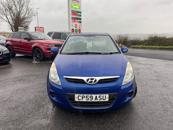 Used Hyundai i20 2009 for sale - 76390302: Photo