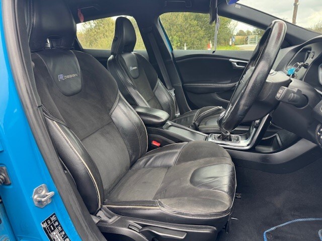 Used Volvo V40 2014 for sale - 76035911: Photo 10