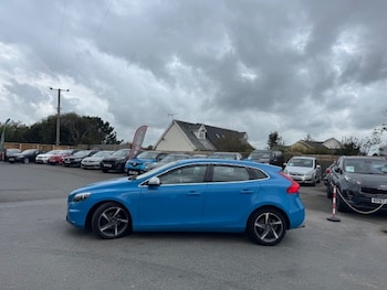 Used Volvo V40 2014 for sale - 76035911: Photo