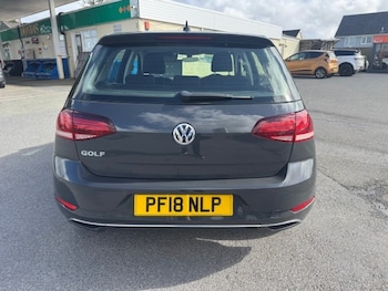 Used Volkswagen Golf 2018 for sale - 78263943: Photo