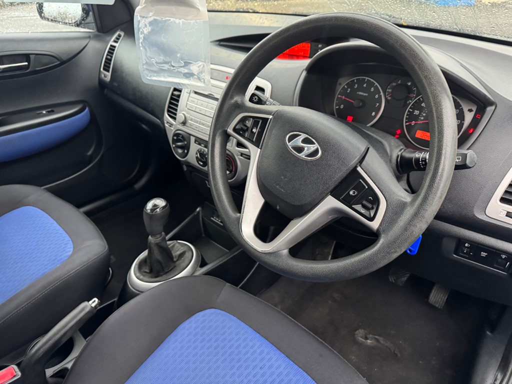 Used Hyundai i20 2009 for sale - 76501623: Photo 5