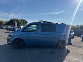 Used Volkswagen Transporter 2018 for sale - 79171034: Photo