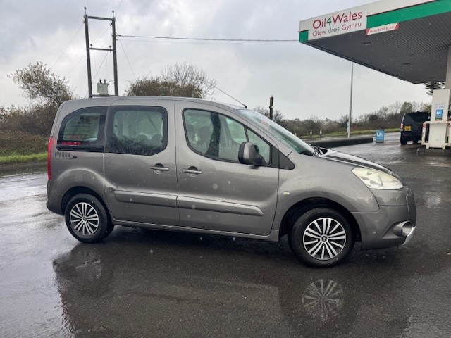 Used Peugeot Partner Tepee 2011 for sale - 76373060: Photo 5