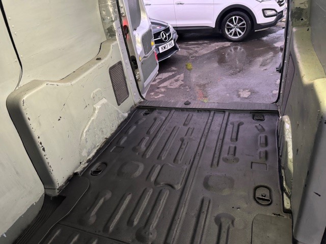 Used Ford Transit 2014 for sale - 76501625: Photo 6