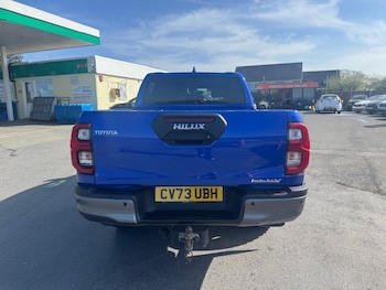 Used Toyota Hilux 2023 for sale - 78386987: Photo