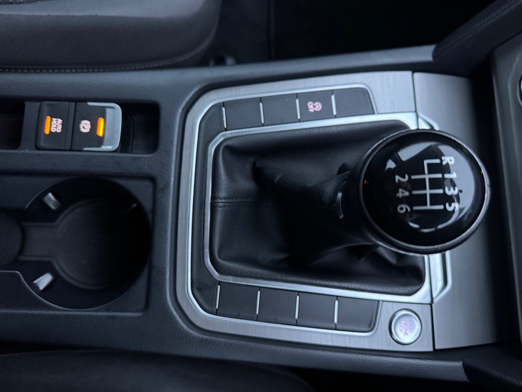 Used Volkswagen Passat 2015 for sale - 76825683: Photo 14