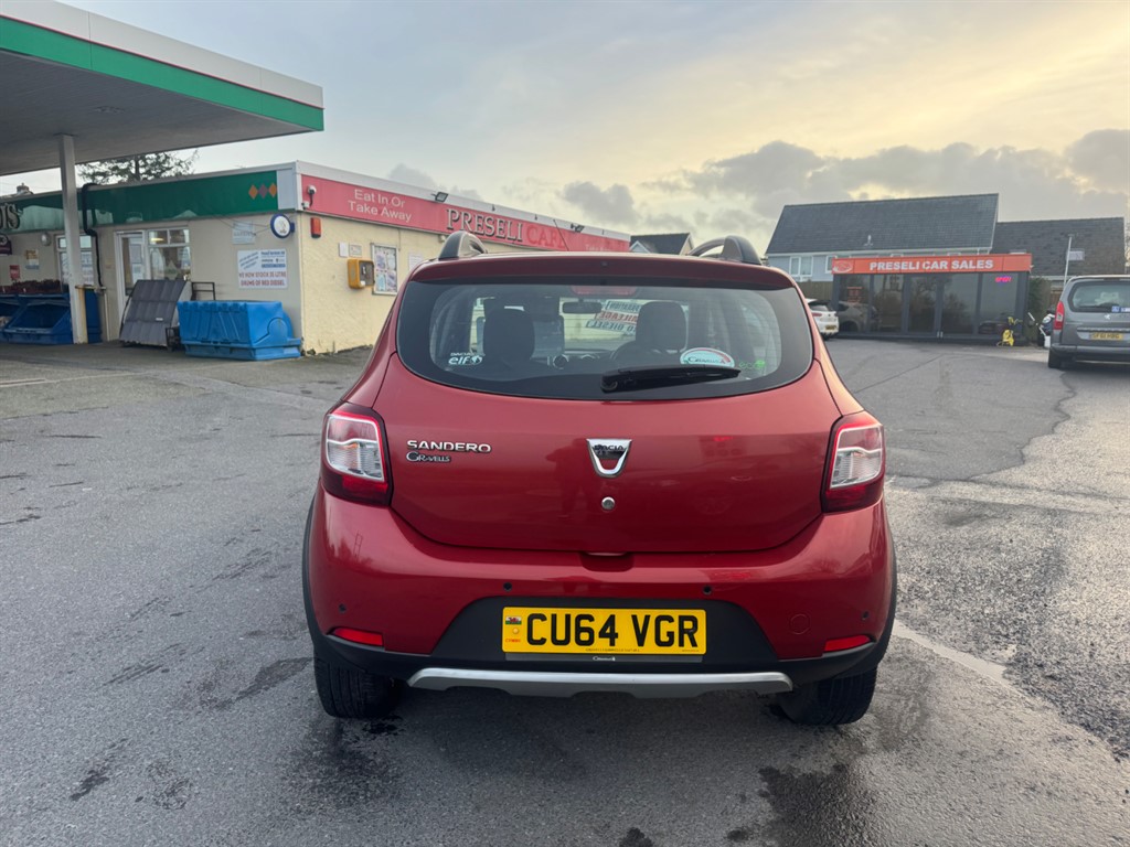 Used Dacia Sandero 2015 for sale - 76889056: Photo 4