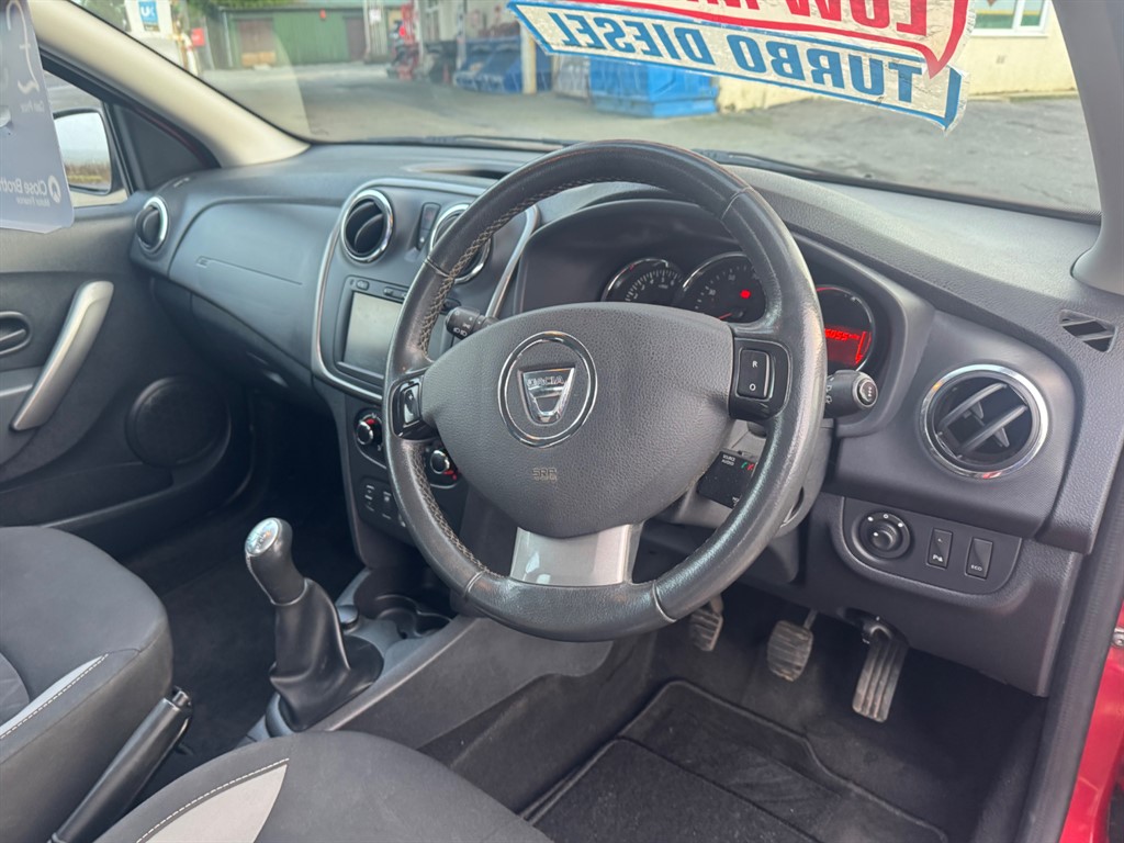 Used Dacia Sandero 2015 for sale - 76889056: Photo 7