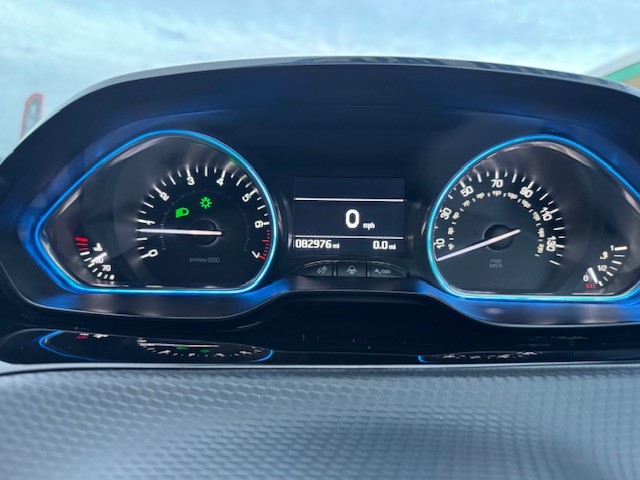 Used Peugeot 2008 2016 for sale - 76351092: Photo 10