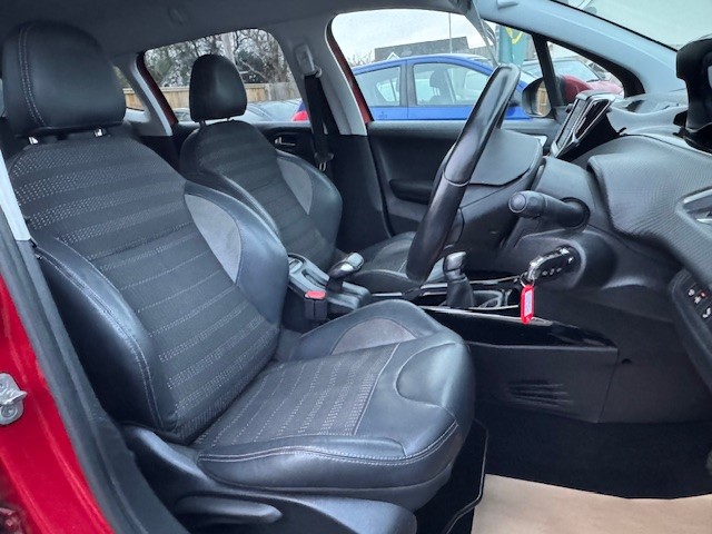 Used Peugeot 2008 2016 for sale - 76351092: Photo 19