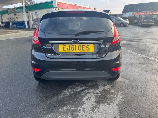 Used Ford Fiesta 2011 for sale - 76825694: Photo 4