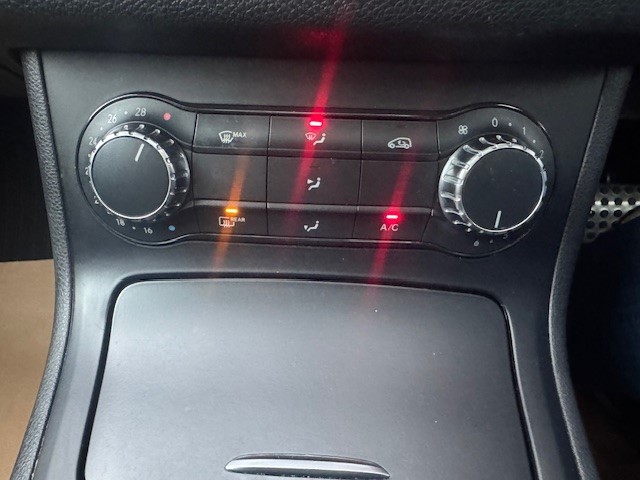 Used Mercedes-Benz B Class 2014 for sale - 76825687: Photo 11