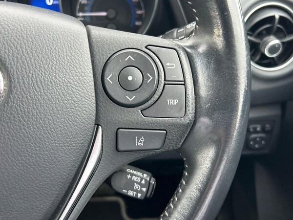 Used Toyota Auris 2018 for sale - 76212002: Photo 27